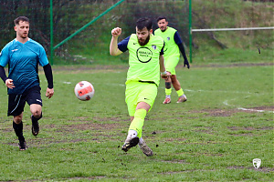 - FOTÓ: Kovács Kata (<!-- Lorem... -->@<!-- ipsum... -->Miklósi GYFE)