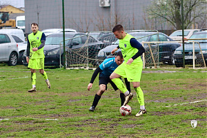 - FOTÓ: Kovács Kata (<!-- Lorem... -->@<!-- ipsum... -->Miklósi GYFE)