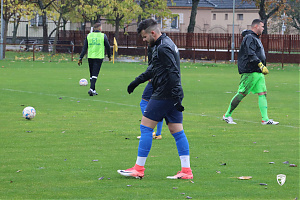 - FOTÓ: Kovács Kata (<!-- Lorem... -->@<!-- ipsum... -->Miklósi GYFE)