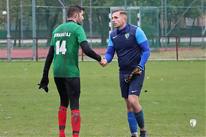 - FOTÓ: Kovács Kata (<!-- Lorem... -->@<!-- ipsum... -->Miklósi GYFE)