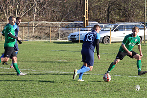 - FOTÓ: Kovács Kata (<!-- Lorem... -->@<!-- ipsum... -->Miklósi GYFE)