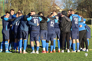 - FOTÓ: Kovács Kata (<!-- Lorem... -->@<!-- ipsum... -->Miklósi GYFE)