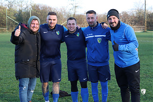 - FOTÓ: Kovács Kata (<!-- Lorem... -->@<!-- ipsum... -->Miklósi GYFE)