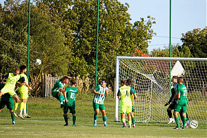 - FOTÓ: Kovács Máté (<!-- Lorem... -->@<!-- ipsum... -->Lakiteleki TE)