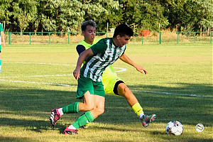 - FOTÓ: Kovács Máté (<!-- Lorem... -->@<!-- ipsum... -->Lakiteleki TE)