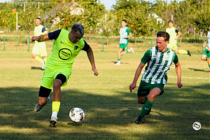 - FOTÓ: Kovács Máté (<!-- Lorem... -->@<!-- ipsum... -->Lakiteleki TE)