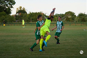 - FOTÓ: Kovács Máté (<!-- Lorem... -->@<!-- ipsum... -->Lakiteleki TE)