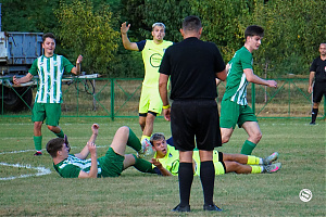 - FOTÓ: Kovács Máté (<!-- Lorem... -->@<!-- ipsum... -->Lakiteleki TE)