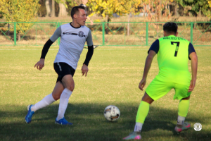 - FOTÓ: Farkas Alexa (<!-- Lorem... -->@<!-- ipsum... -->Dunagyöngye SK)